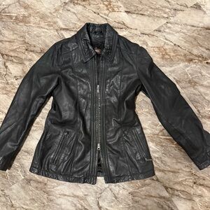 Woman’s Danier Black Leather Jacket